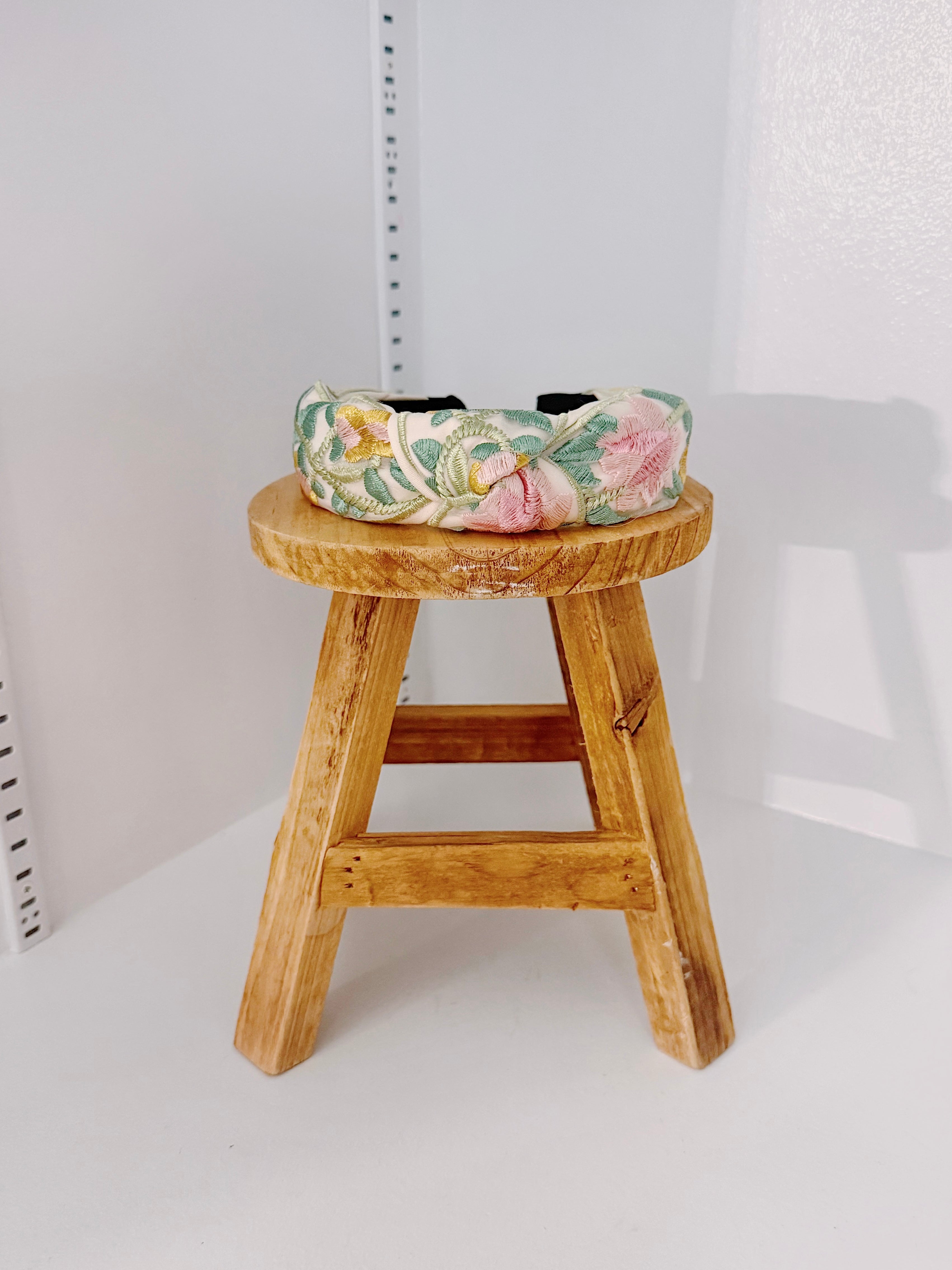 YELLOW COTTAGE EMBROIDERY HEADBAND