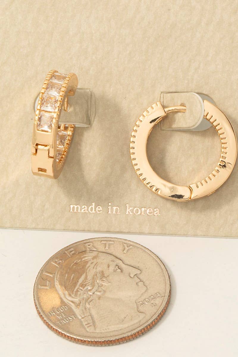 Zoey Hinge Hoop Earrings