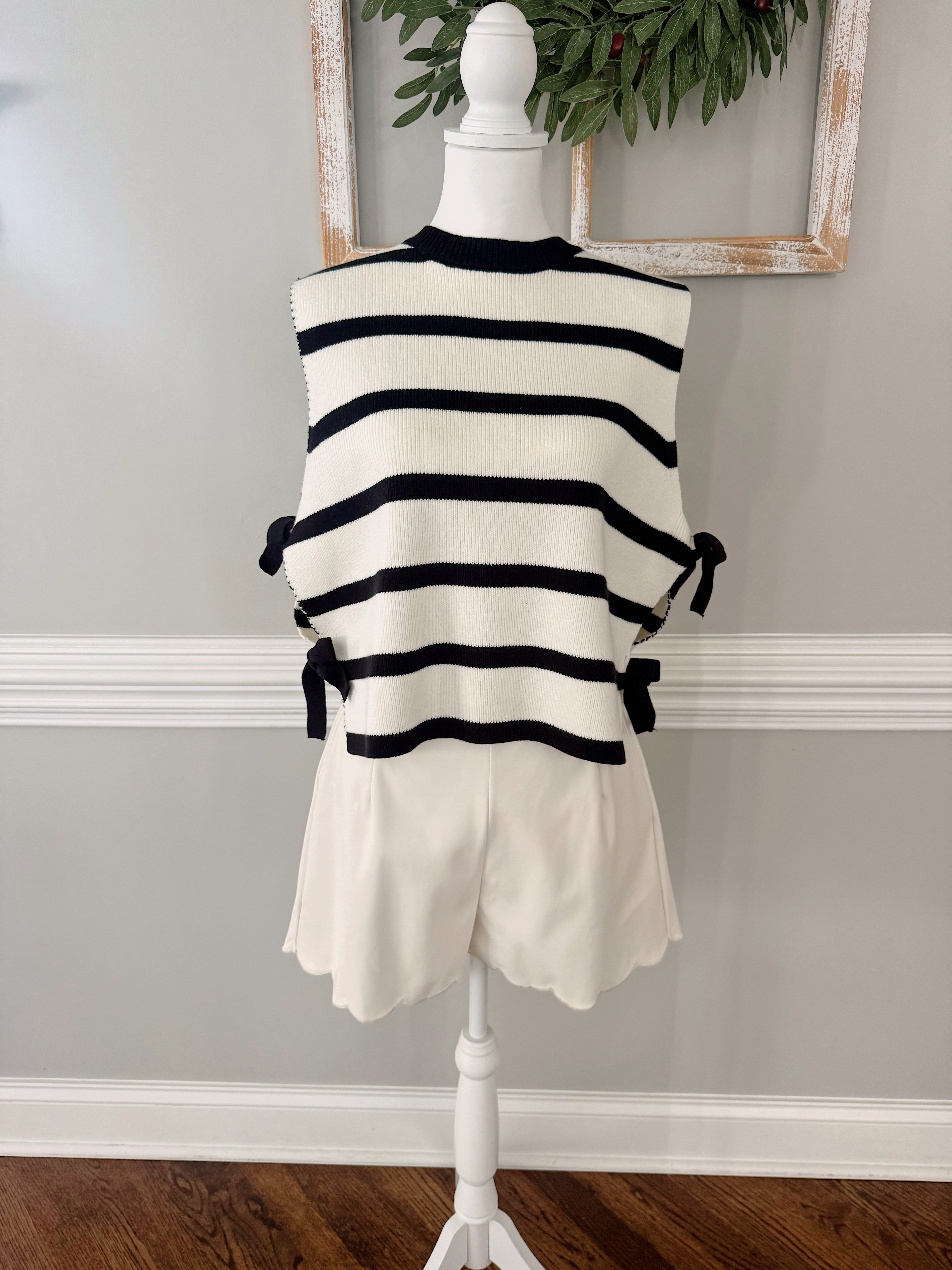 Aria Side tie sweater vest