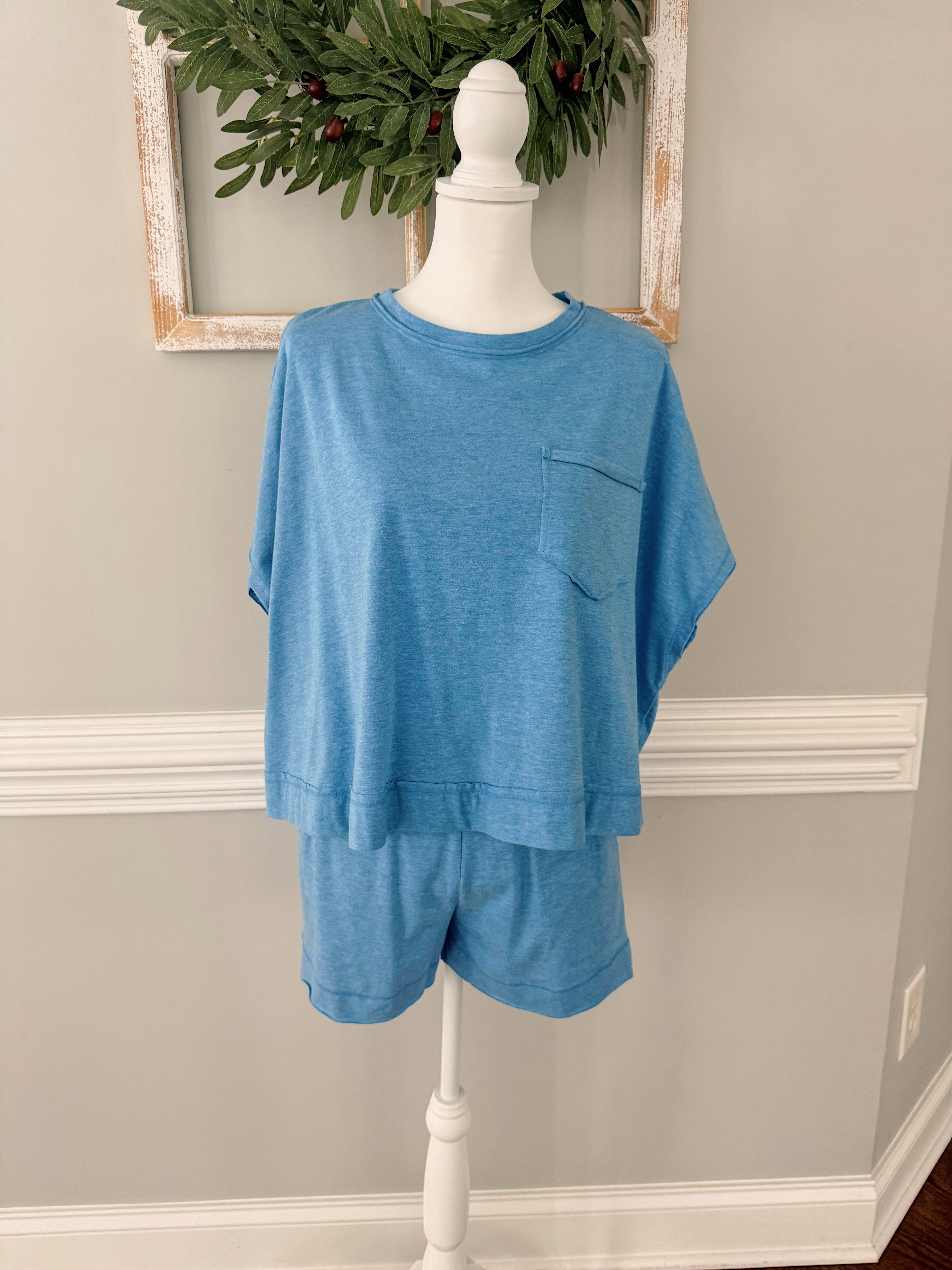 AINSLEY BOXY TOP & SHORTS SET