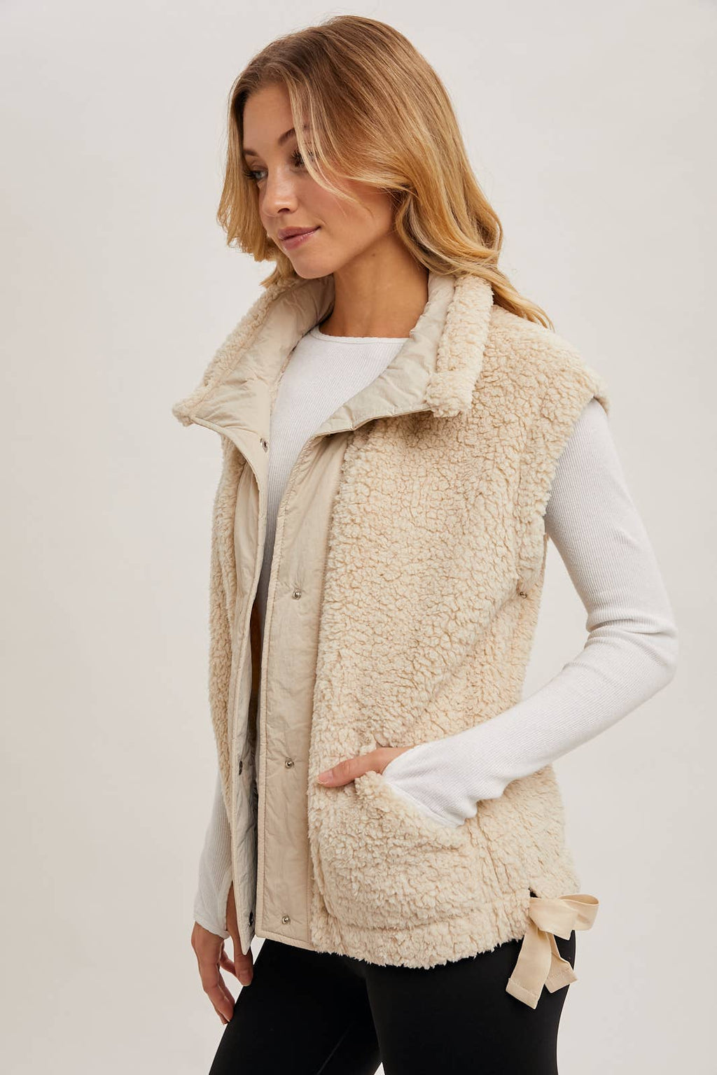 MOCK NECK FLEECE SHERPA VEST
