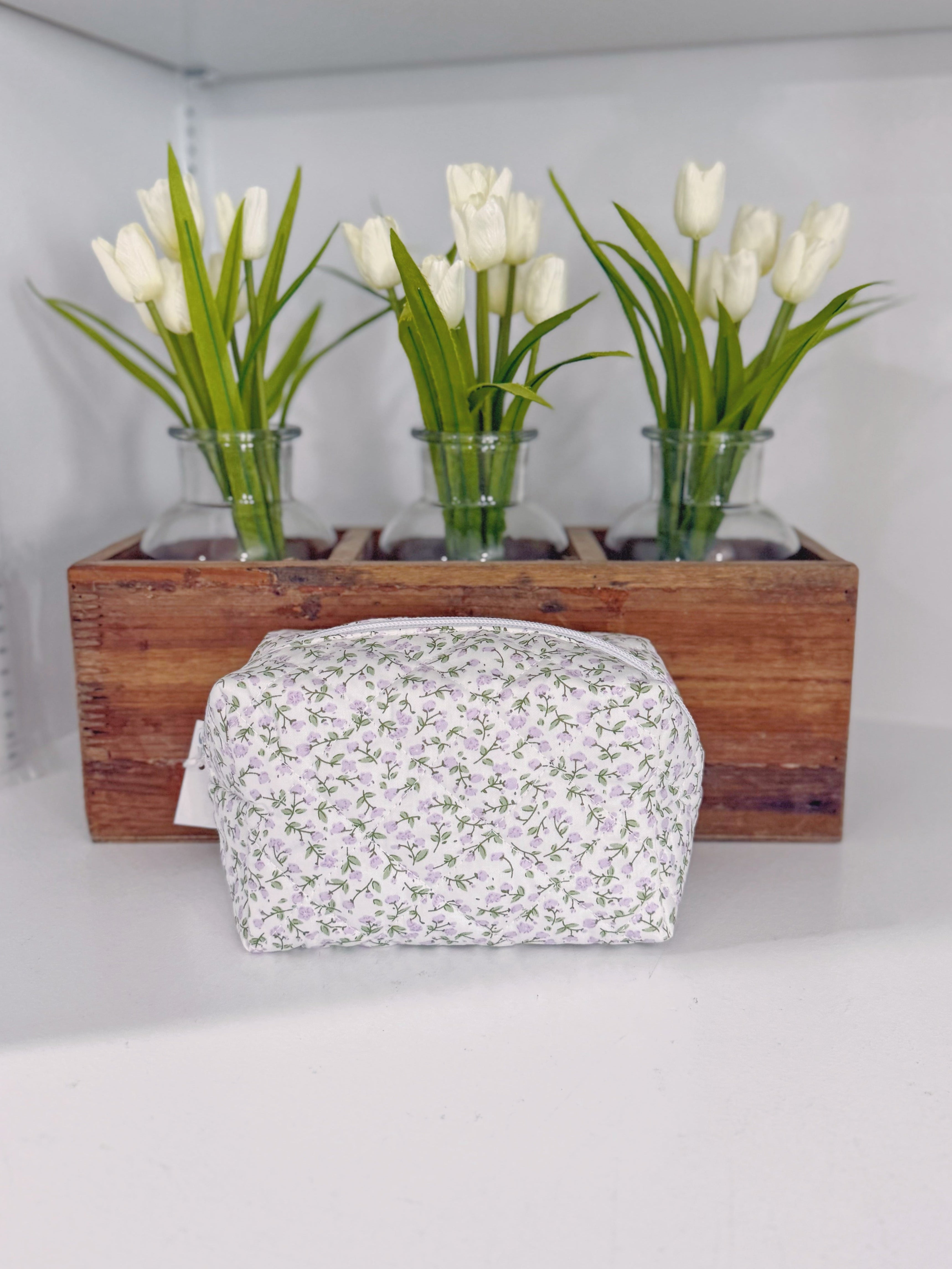 DITSY QUILTED FLORAL COSMETIC BAG
