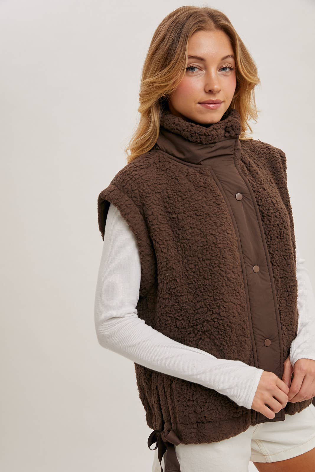 MOCK NECK FLEECE SHERPA VEST