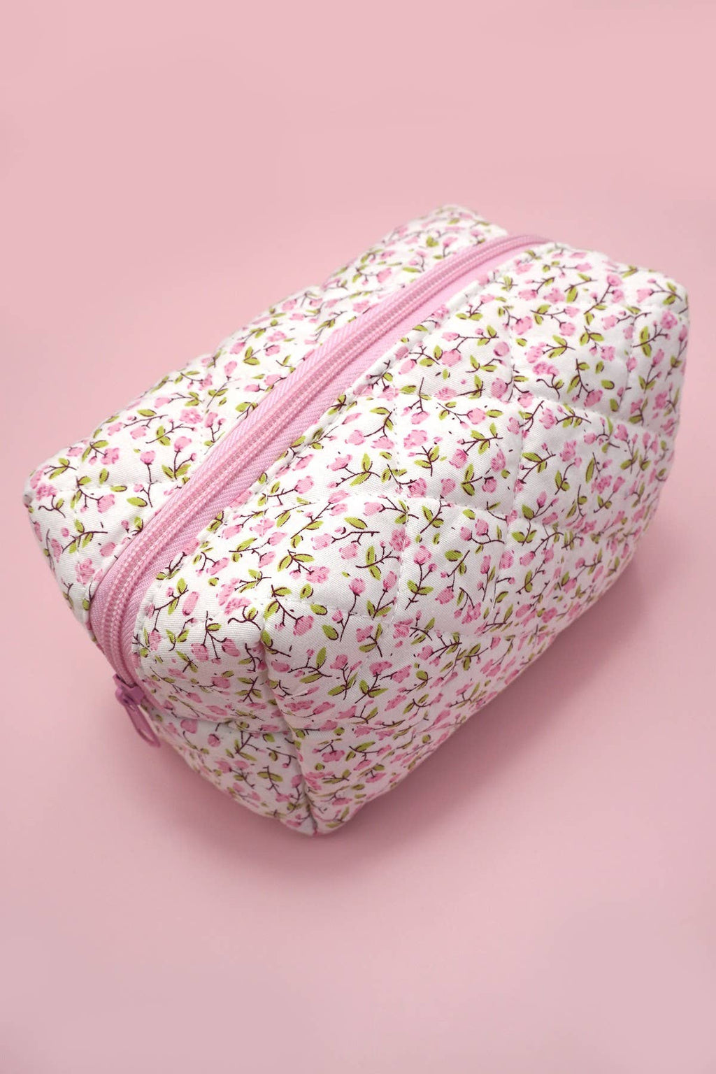 DITSY QUILTED FLORAL COSMETIC BAG