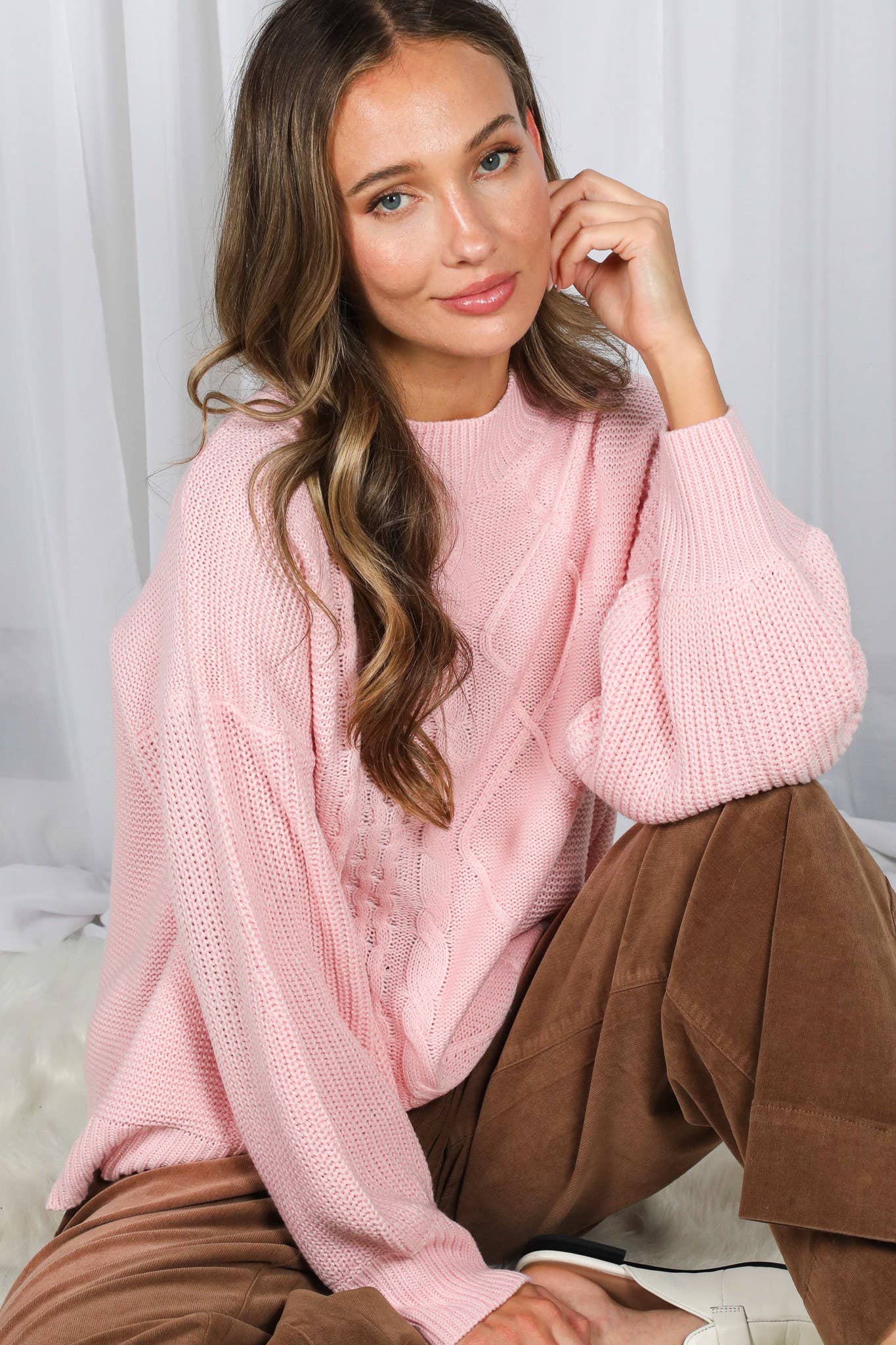 Nora Corduroy Cropped Pants