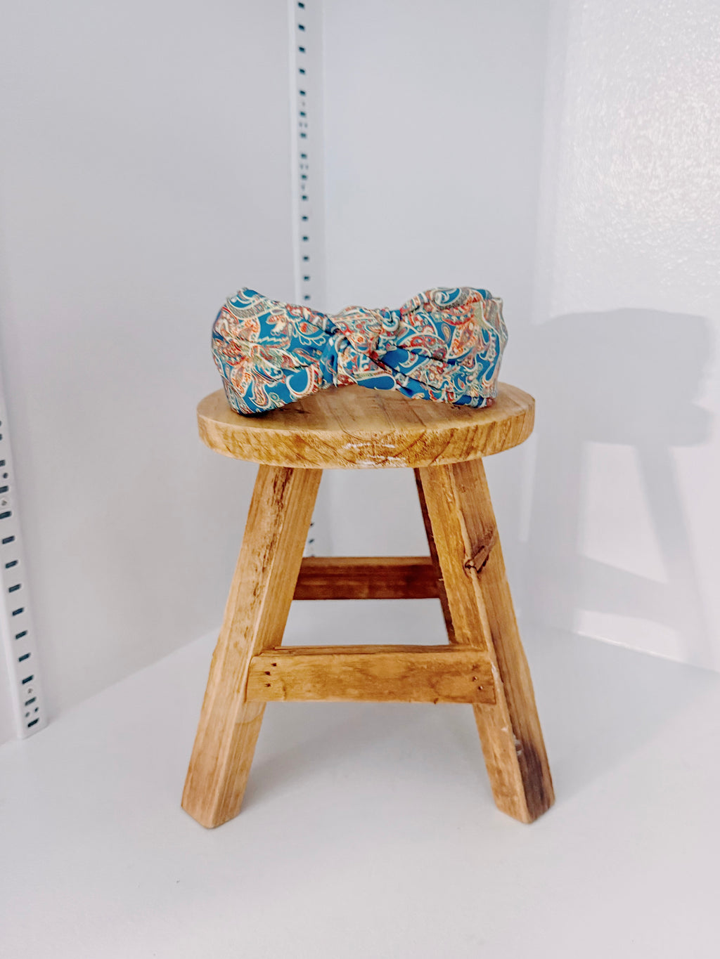 FLORAL PAISLEY HAIRBAND
