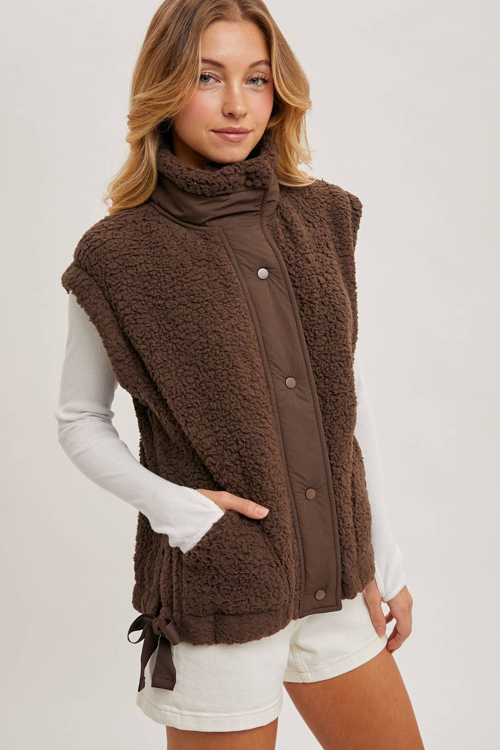 MOCK NECK FLEECE SHERPA VEST