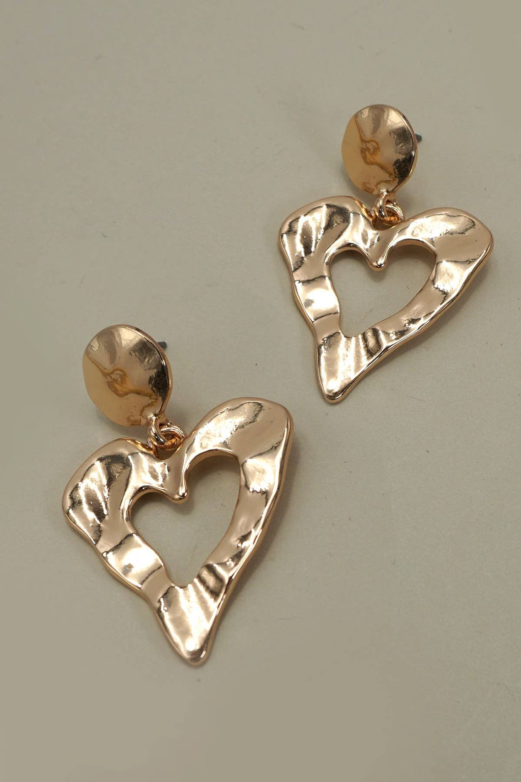 HAMMERED HEART DROP EARRINGS