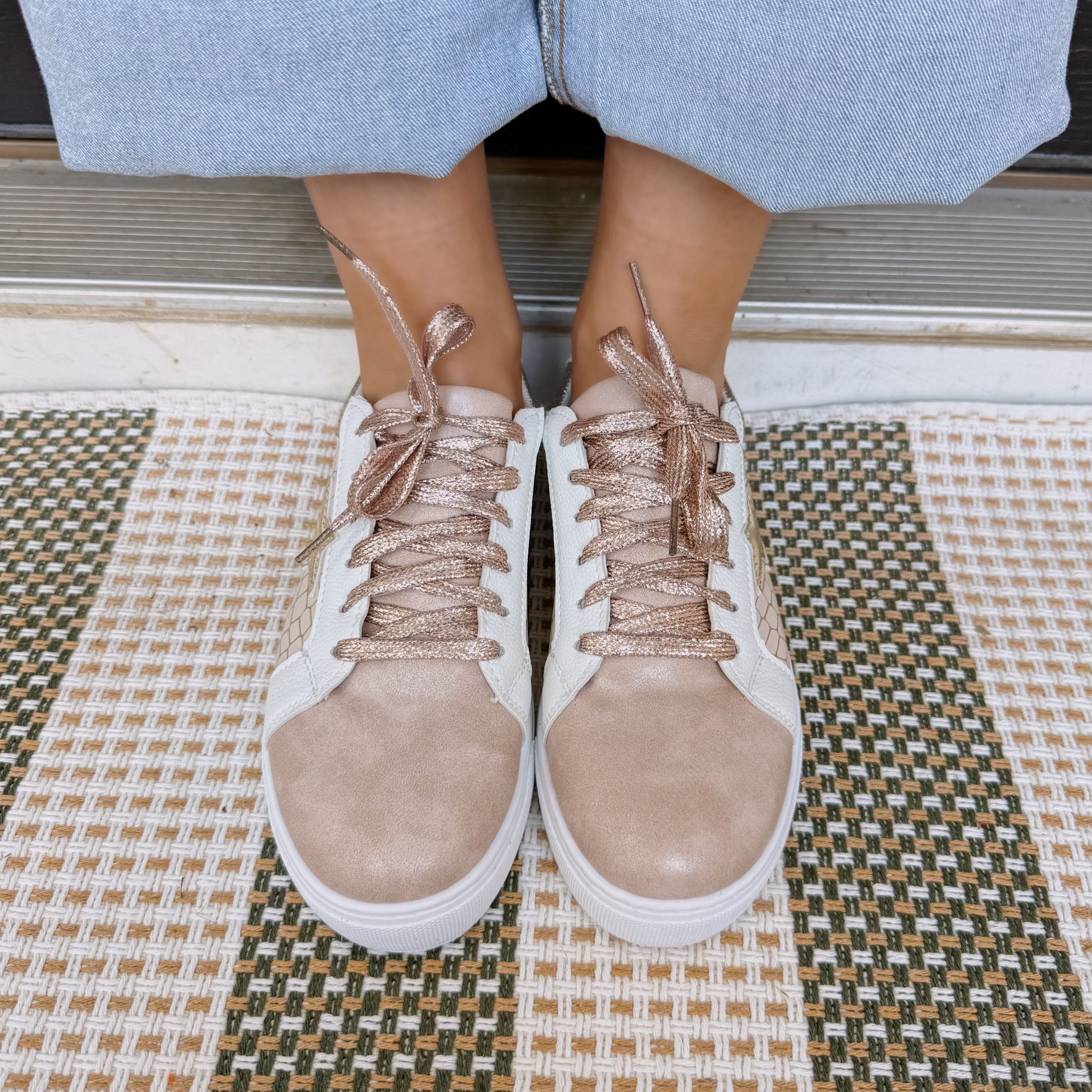 Glitter Star Patchwork Leather Lace-up Sneakers