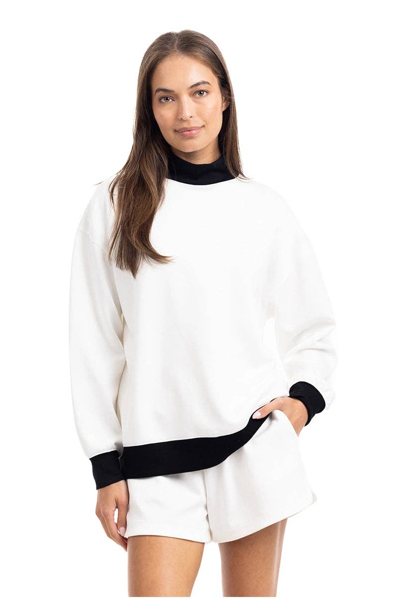 White & Black Duo Mockneck Set
