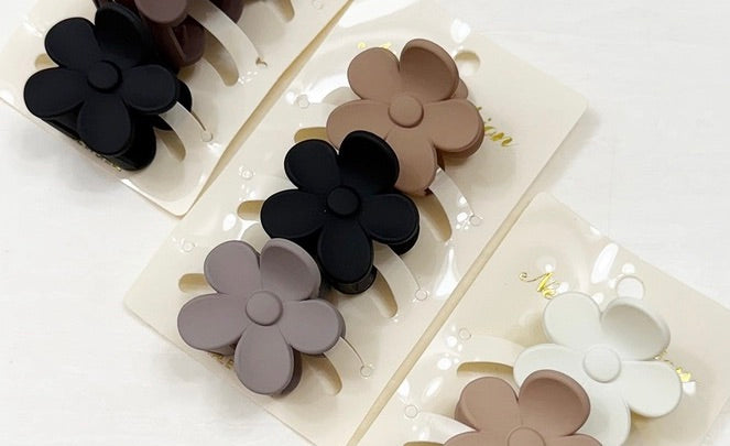 Mini Flower Hair Claw Set