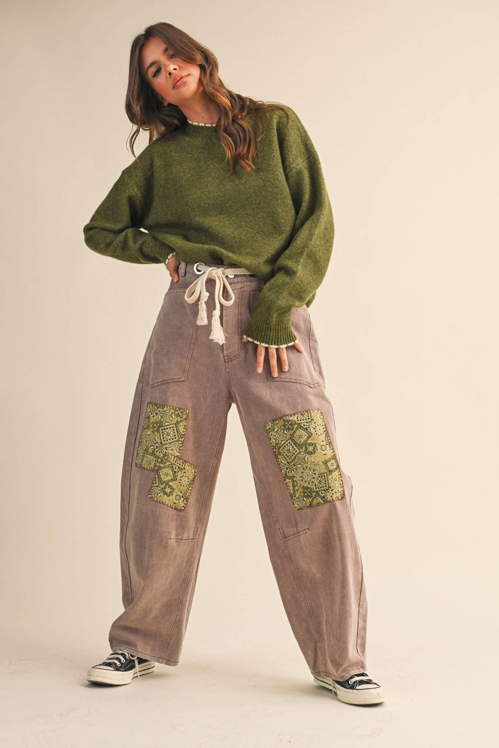 AMARA SCALLOPED EDGE SWEATER