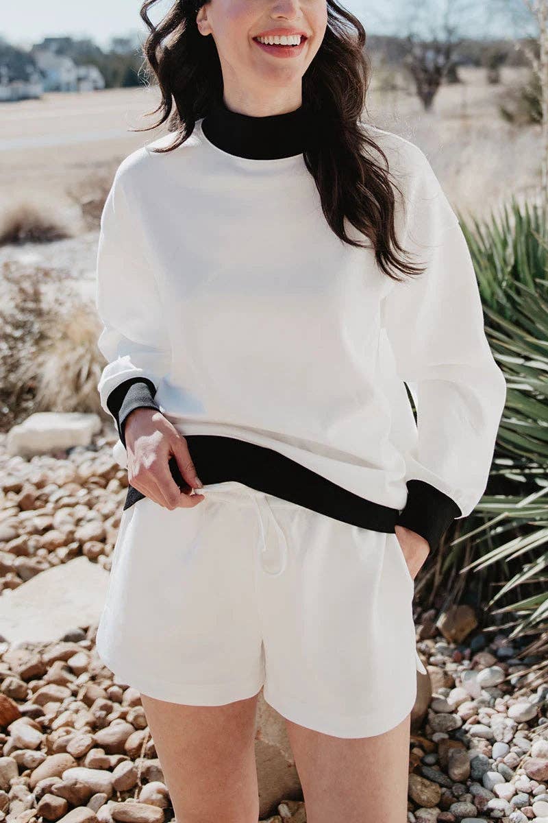 White & Black Duo Mockneck Set