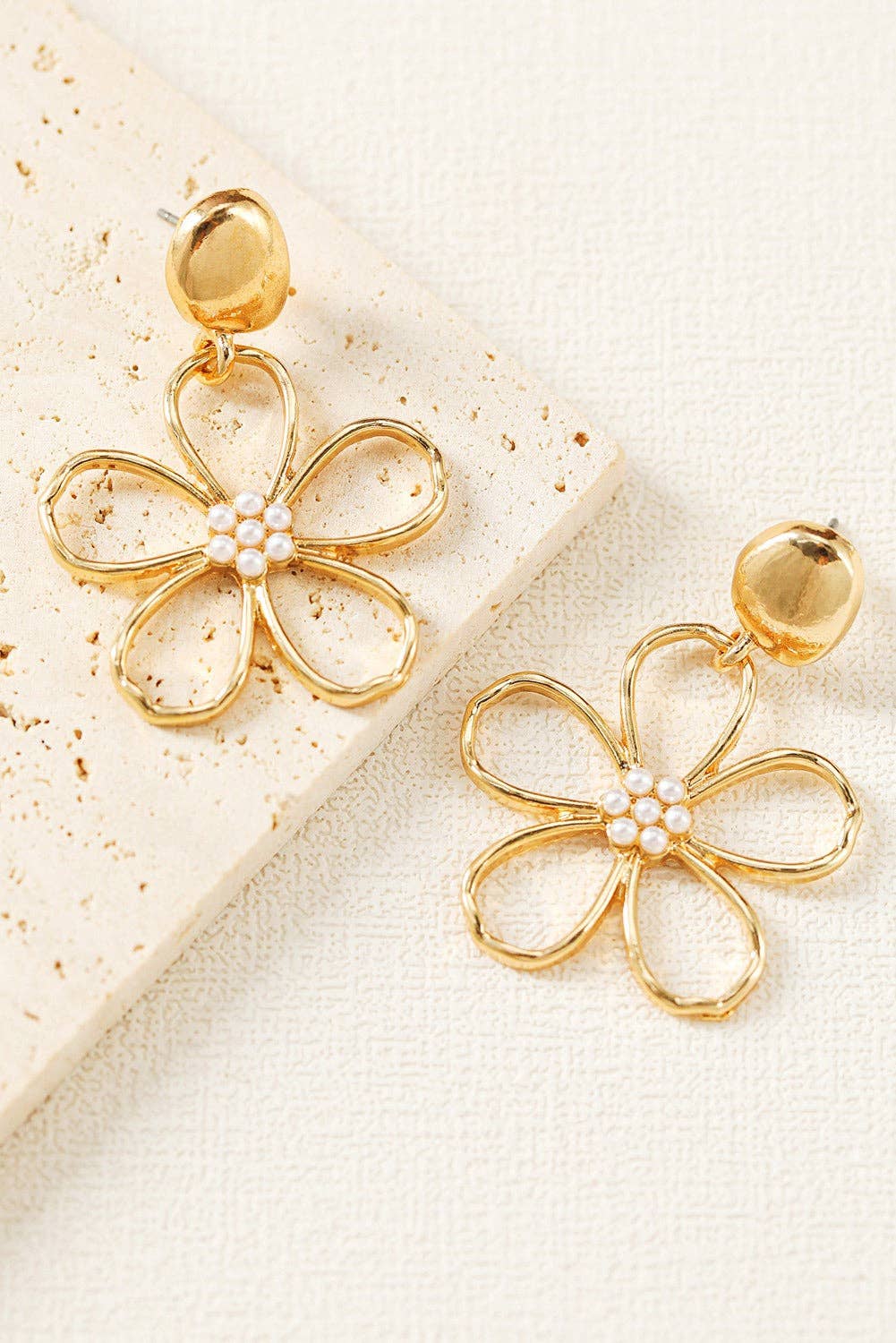Flower Pearl Earrings