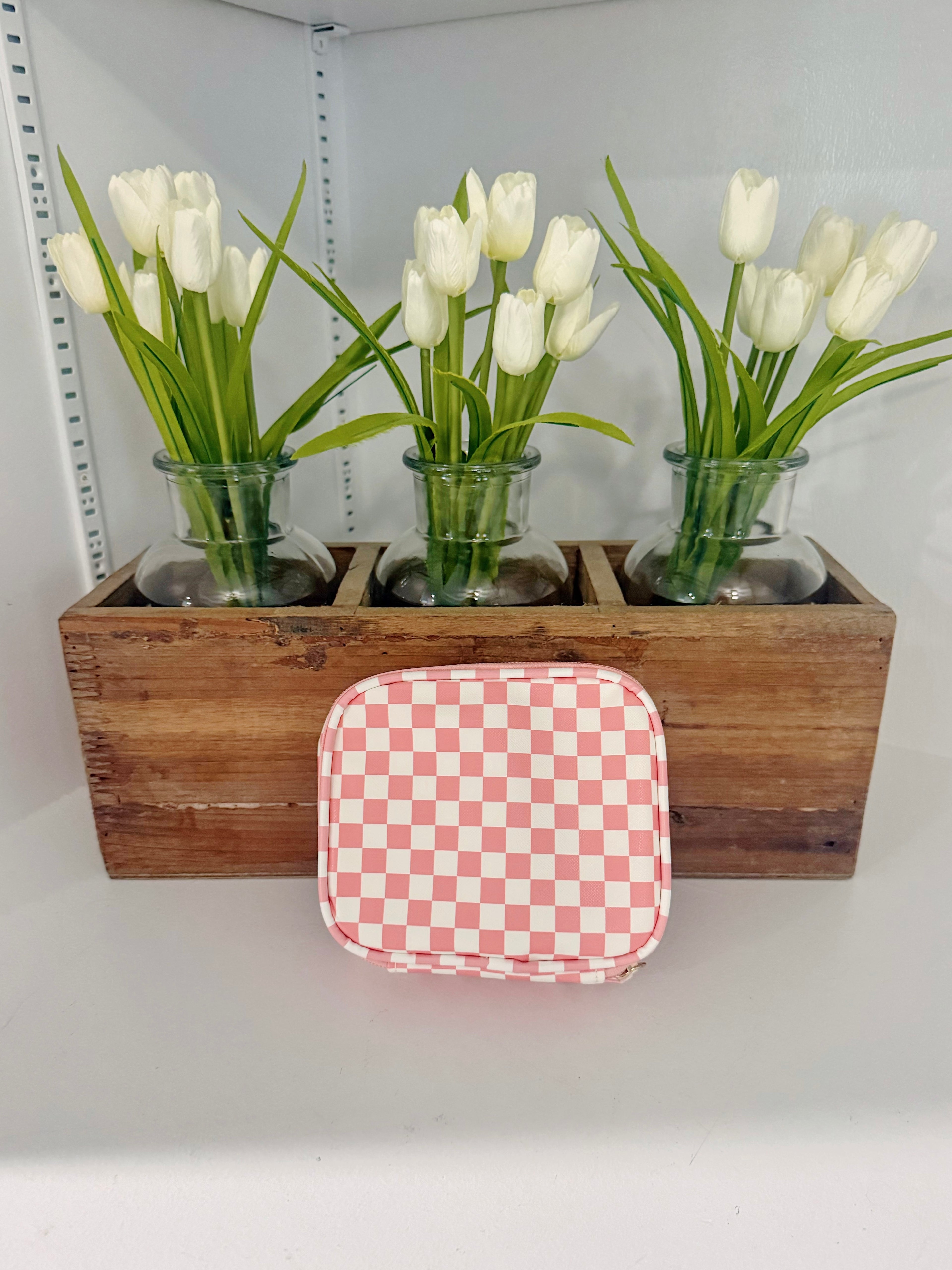 CHECKER GINGHAM COSMETIC BAG