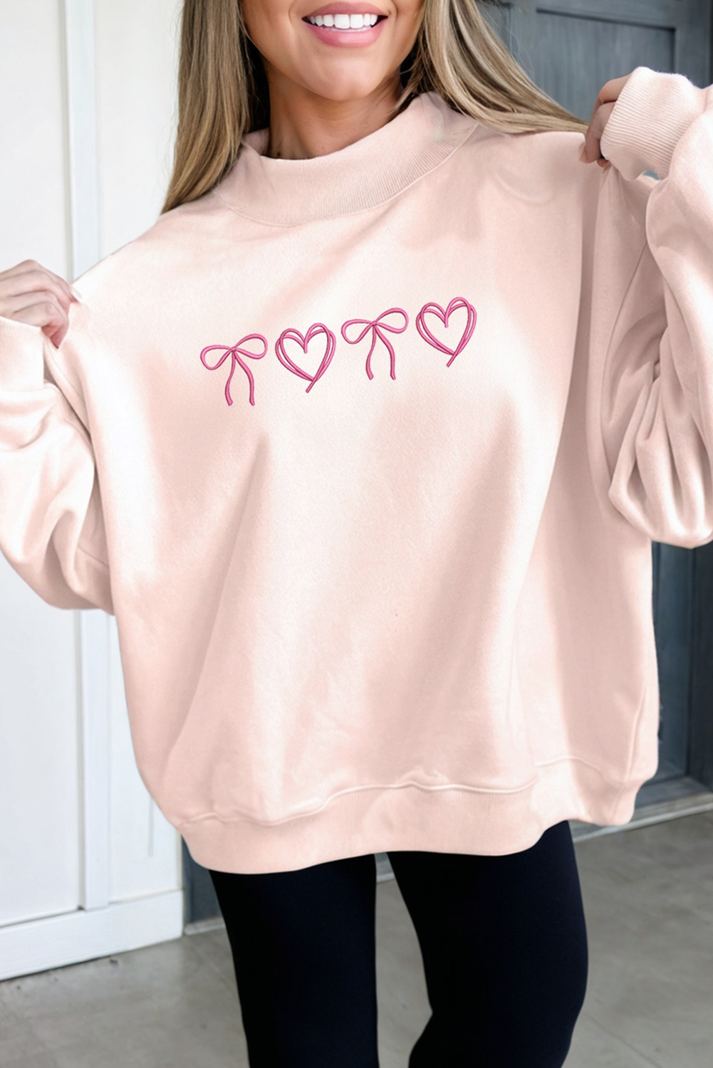 Ivy Bow Heart Embroidered Sweatshirt