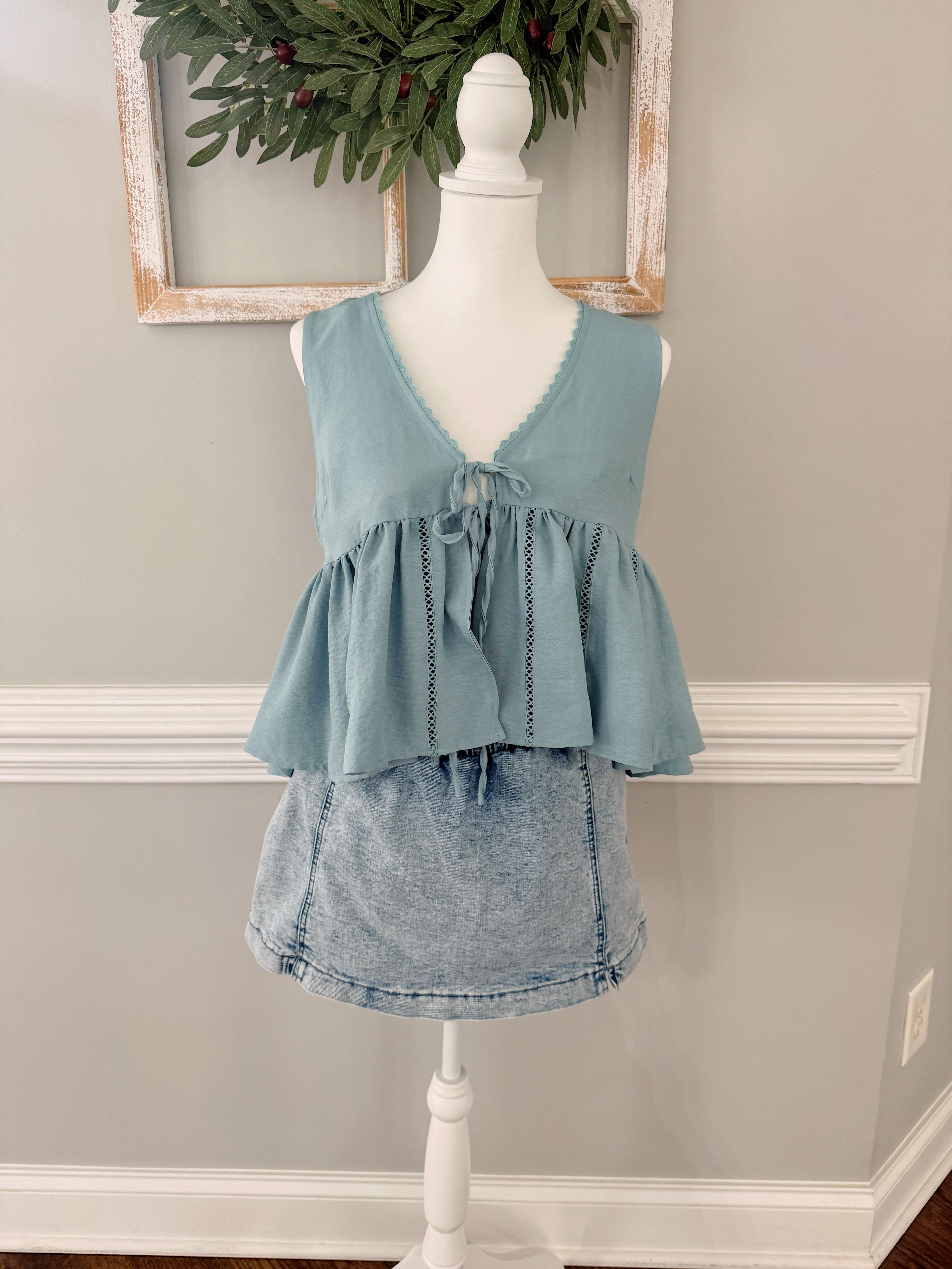 Beryl Lace Tie Top