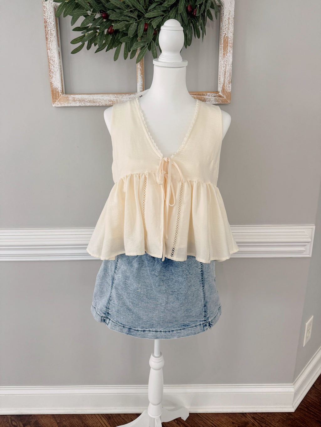 Beryl Lace Tie Top