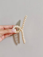 PEARL HAIR CLAW CLIP