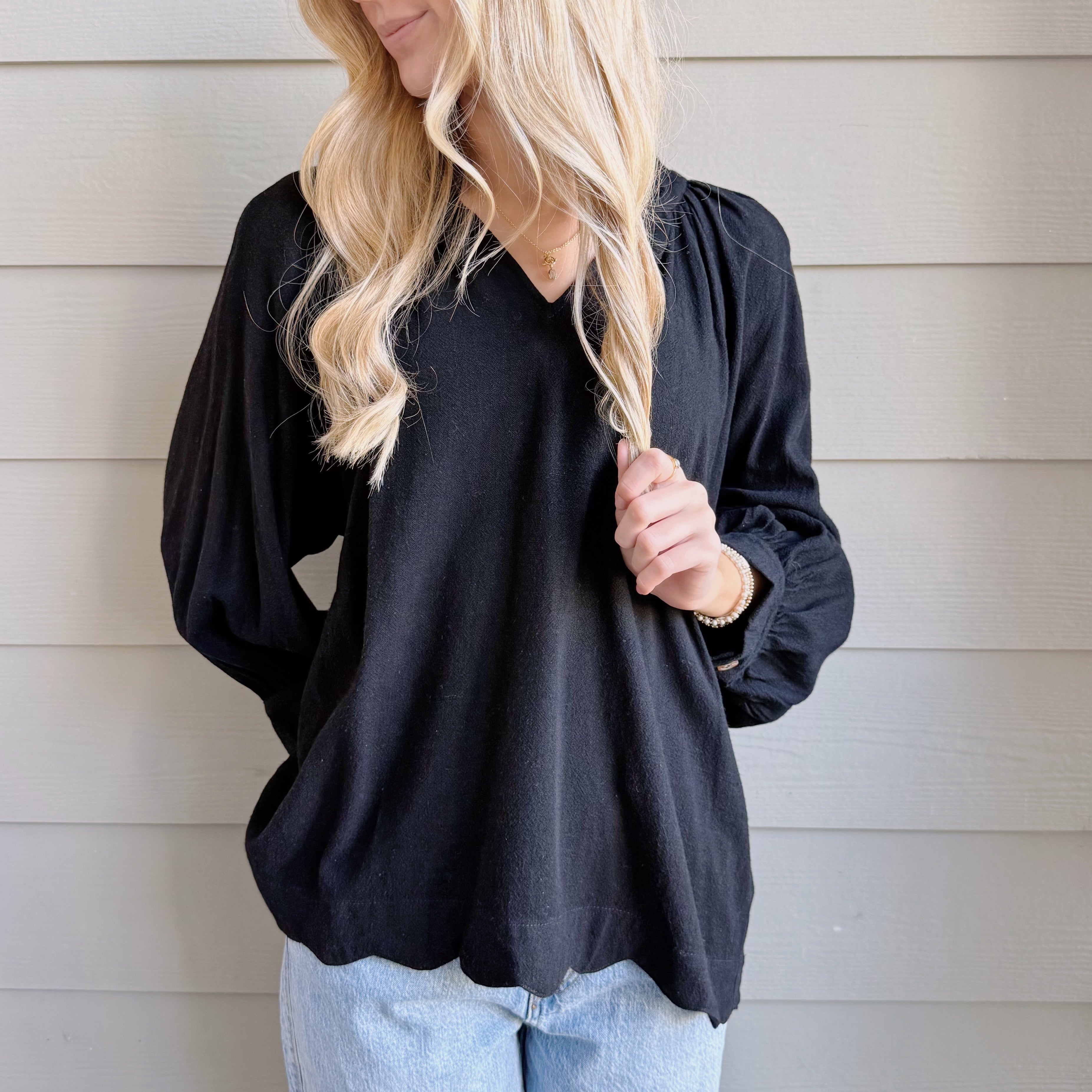 Sarah Scallop Hem Top