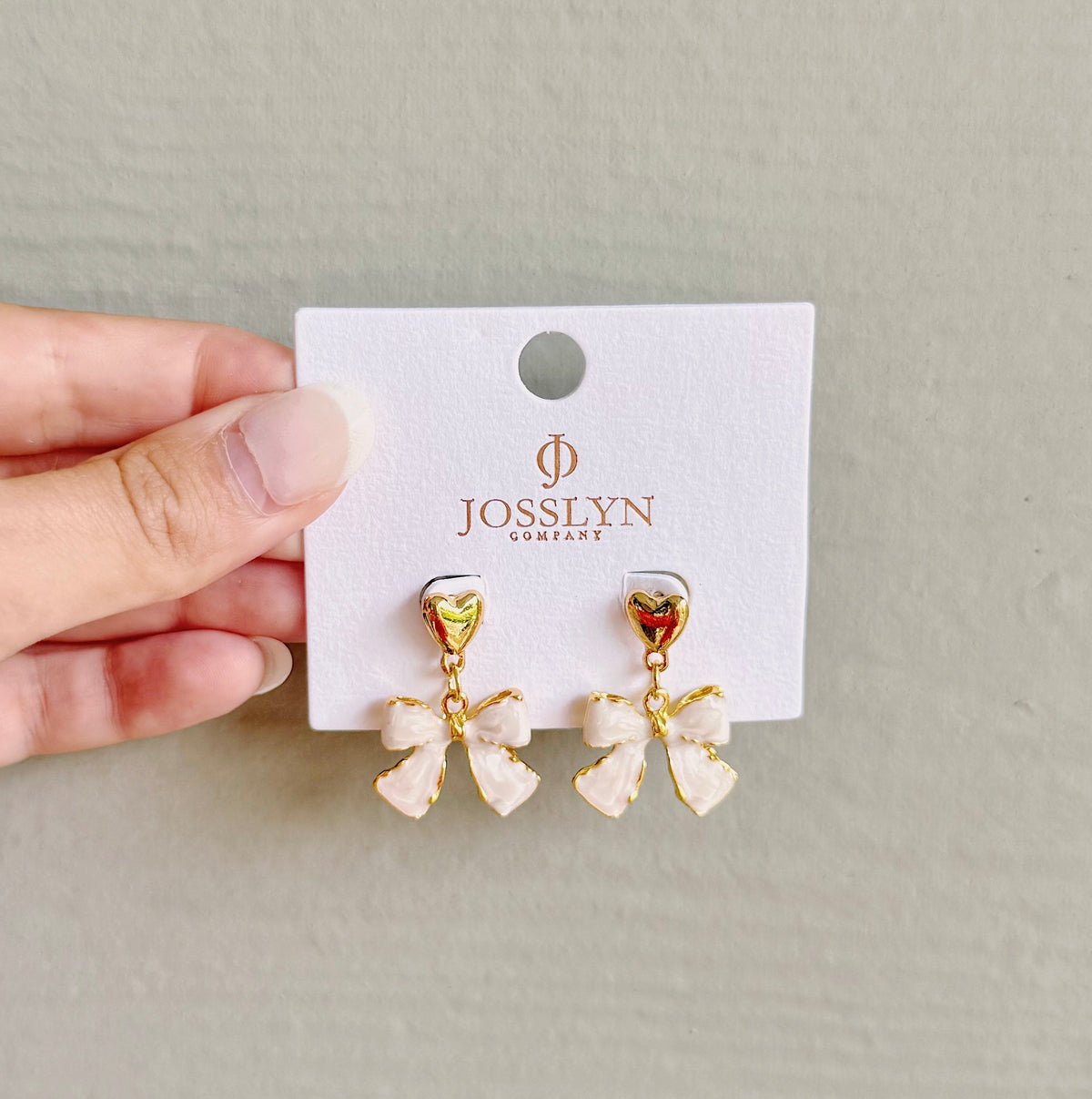 BOW GOLD HEART EARRINGS