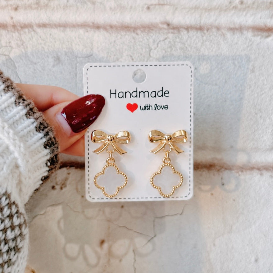 Ribbon & Clover Dangle Earrings