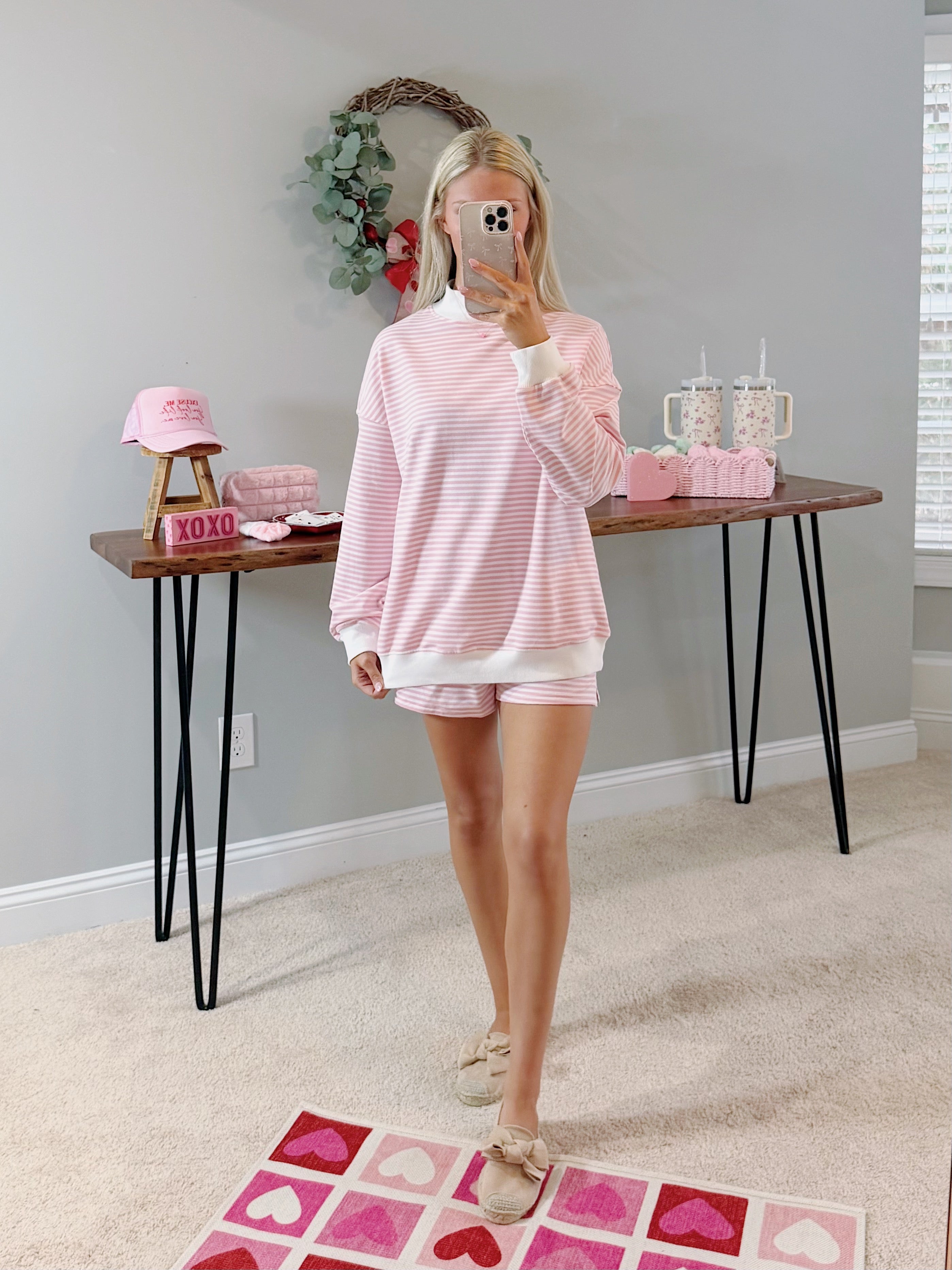 Stacy Sweatshirt & Shorts Set