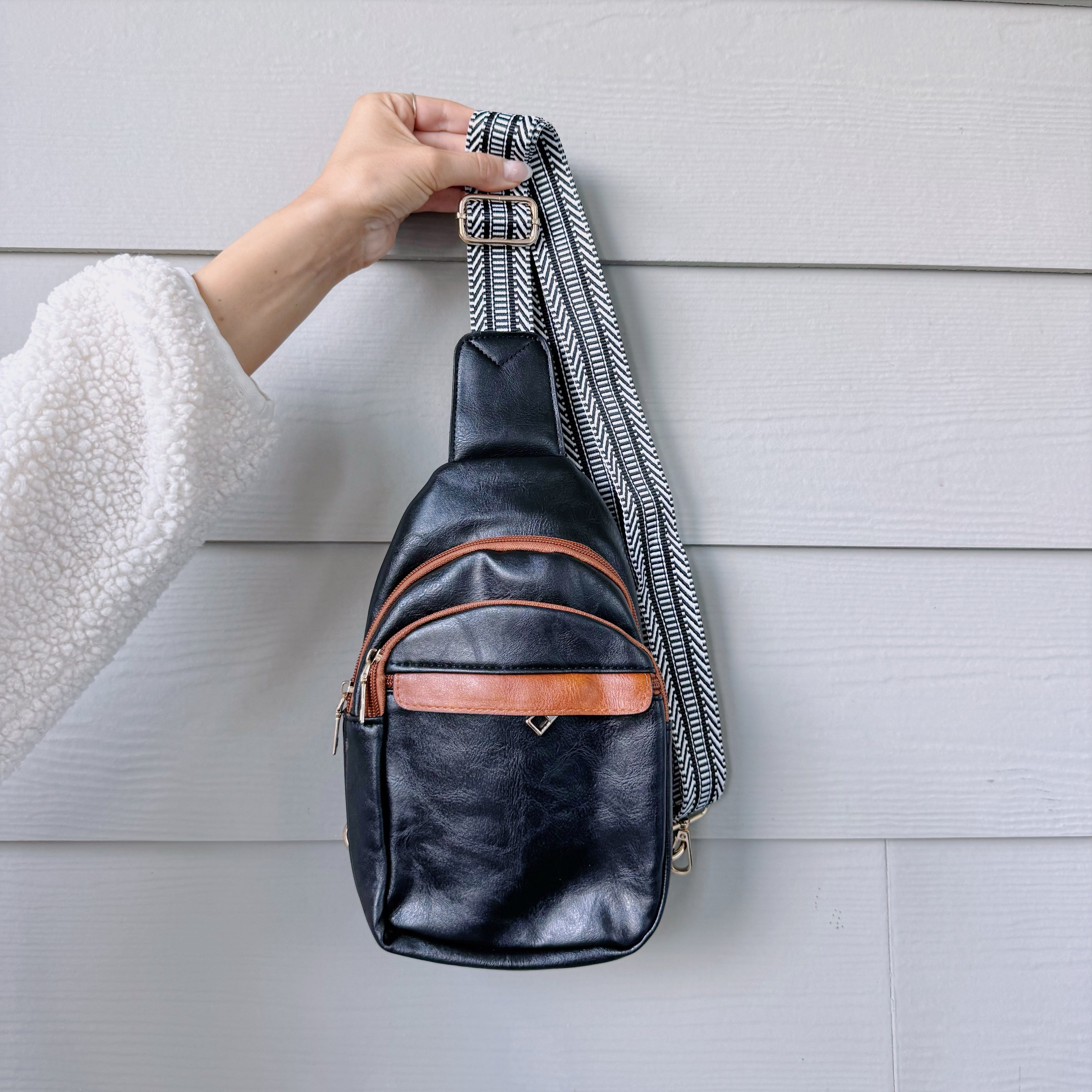 Larissa Sling Bag with Zipper