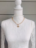 HAMMERED HEART FRONT TOGGLE NECKLACE