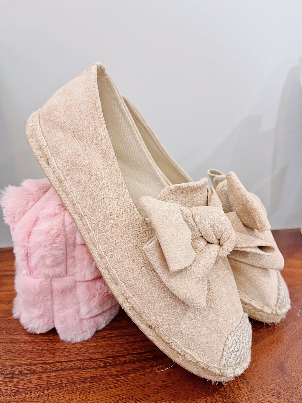 Bow Flats Slip-On Loafers