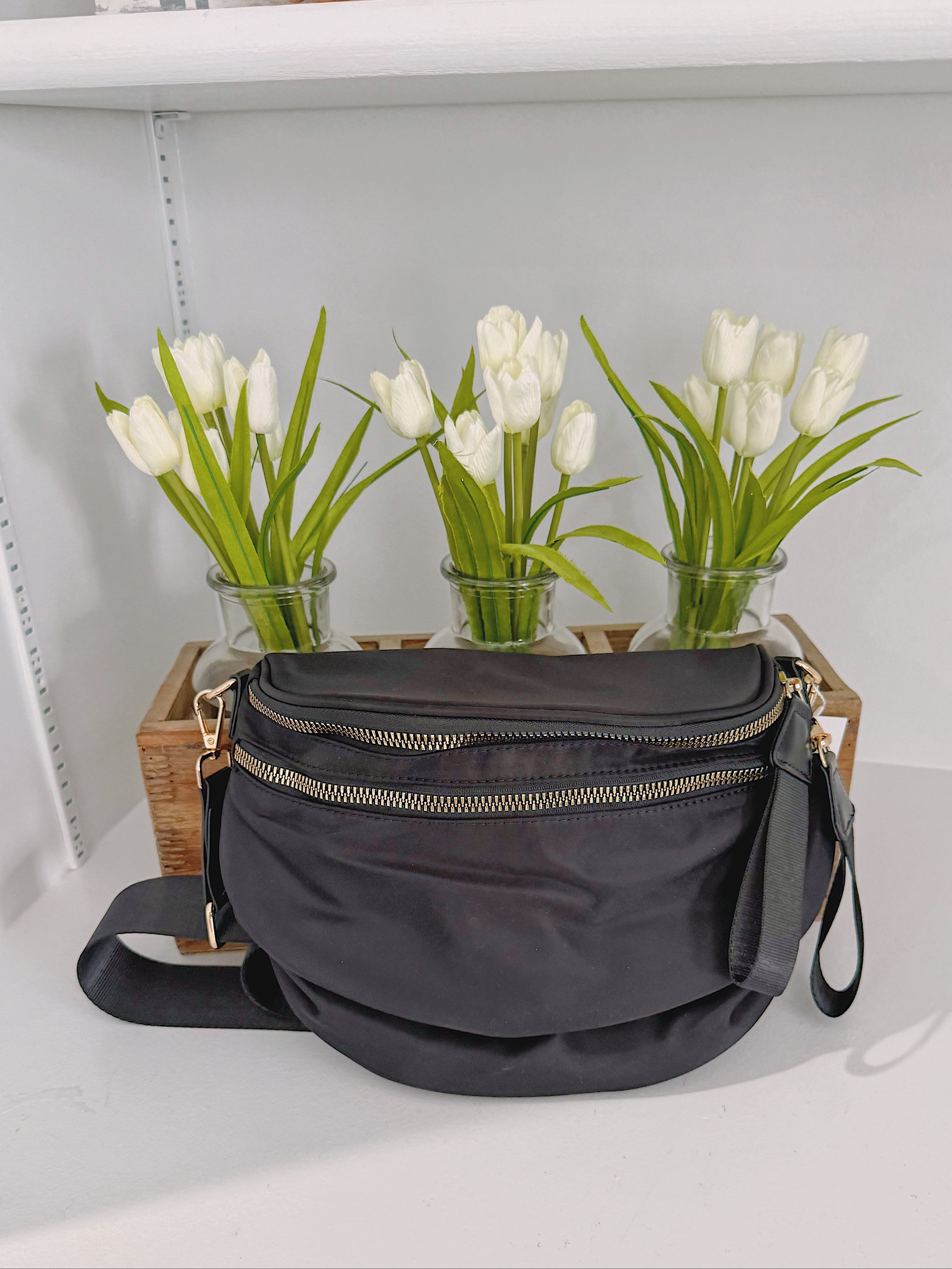 Crescent Shape Shoulder Bag