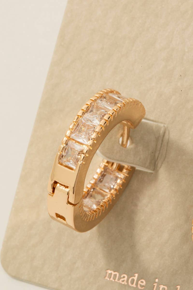 Zoey Hinge Hoop Earrings