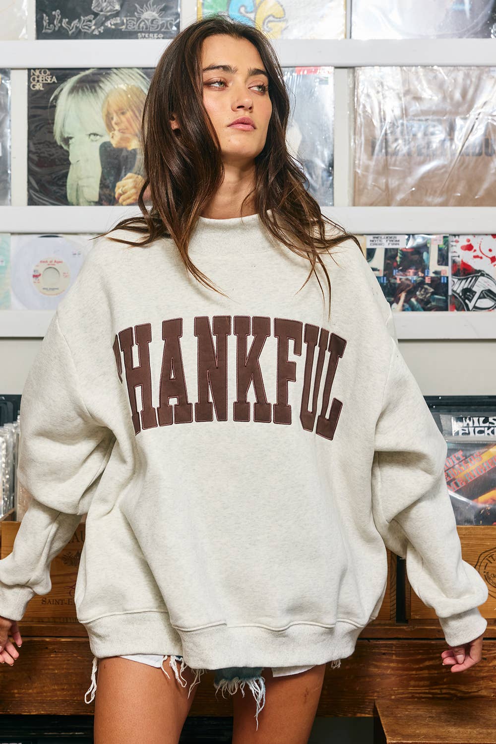 THANKFUL Embroidery Sweatshirt