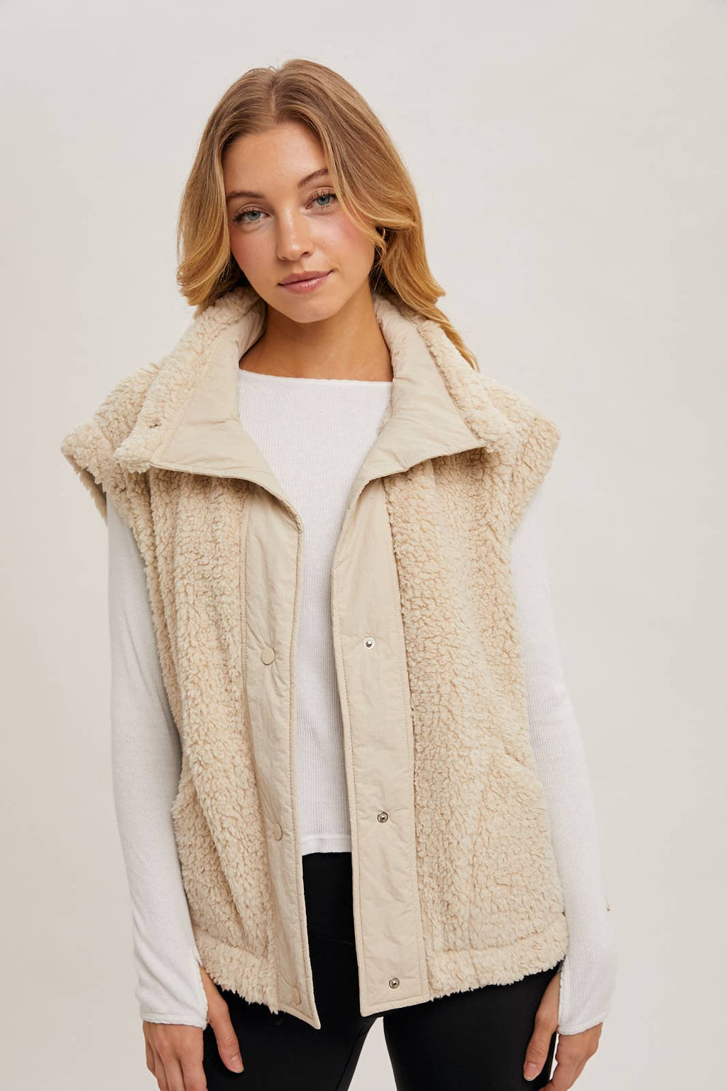 MOCK NECK FLEECE SHERPA VEST