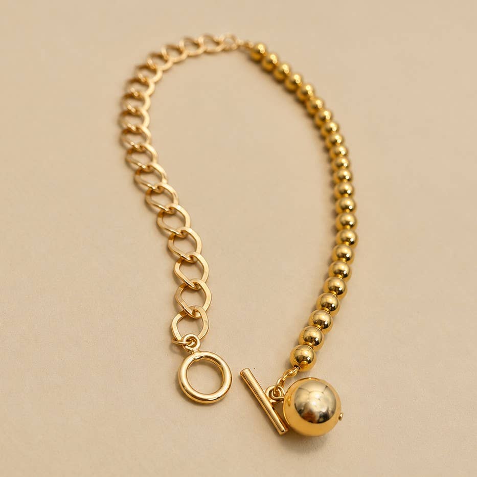 Round Bead Pendant Necklace