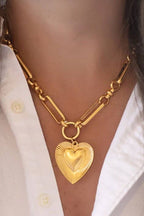 HEART CHUNKY NECKLACE