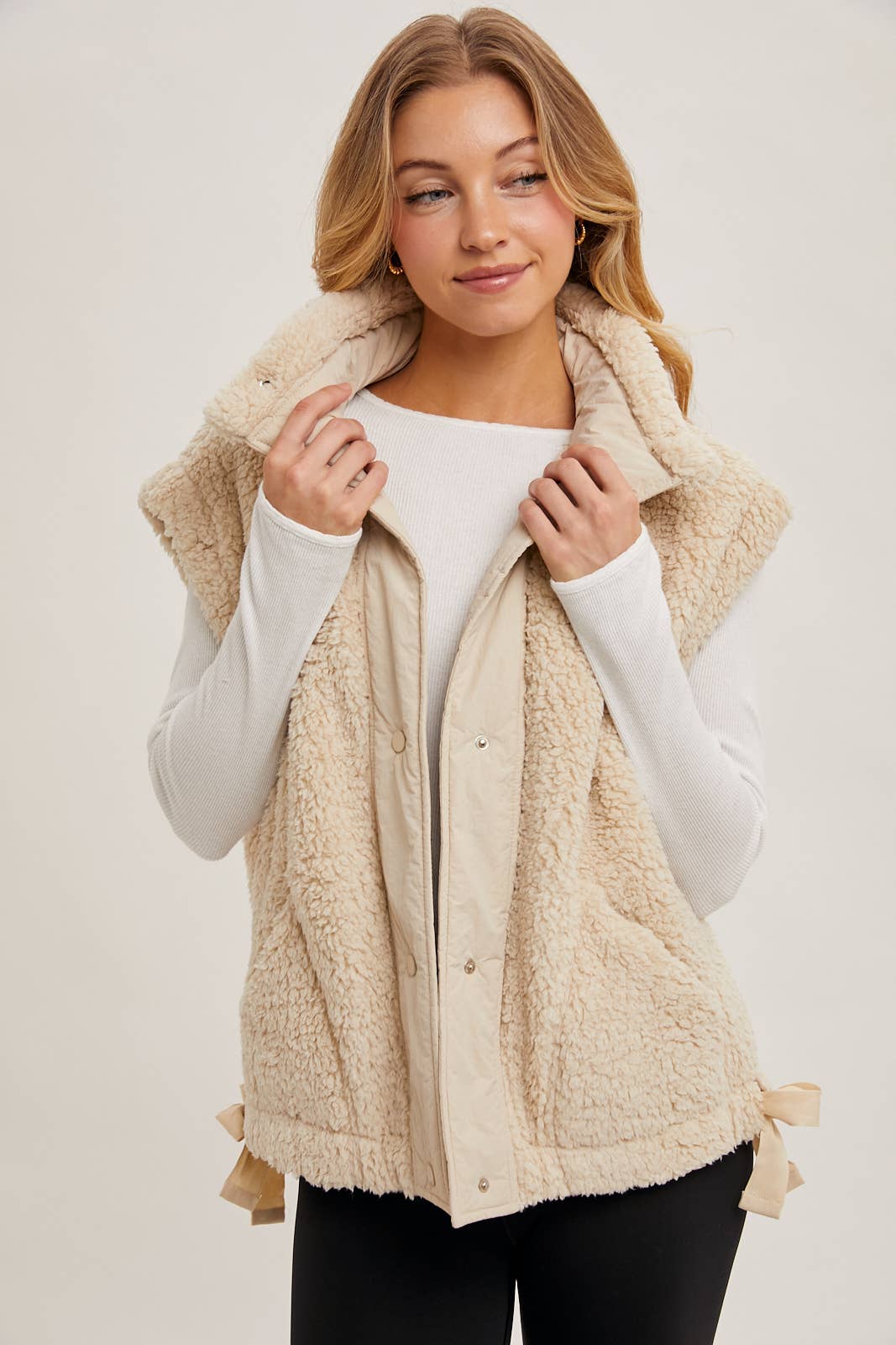 MOCK NECK FLEECE SHERPA VEST